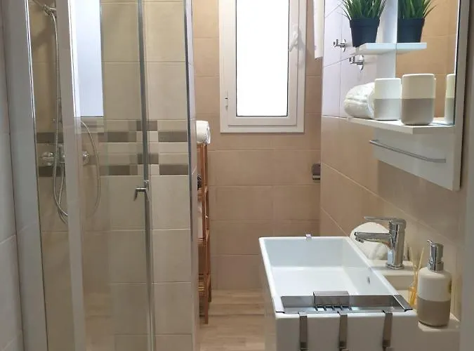 Dona Lola House Apartament Sewilla